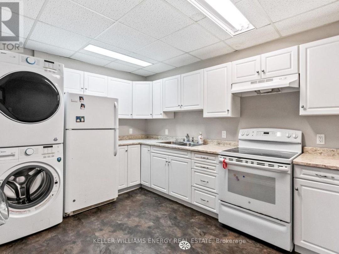 27 ALLENS LANE, 