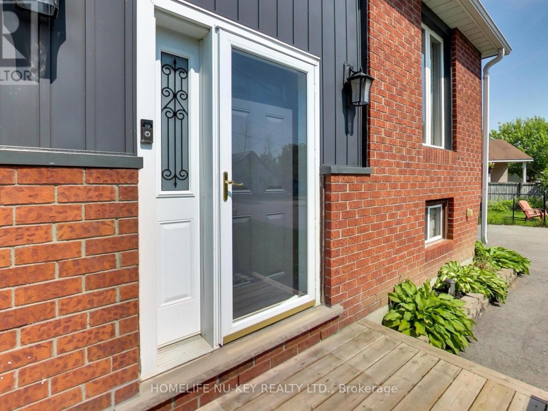 3337 BECKETT PLACE, 