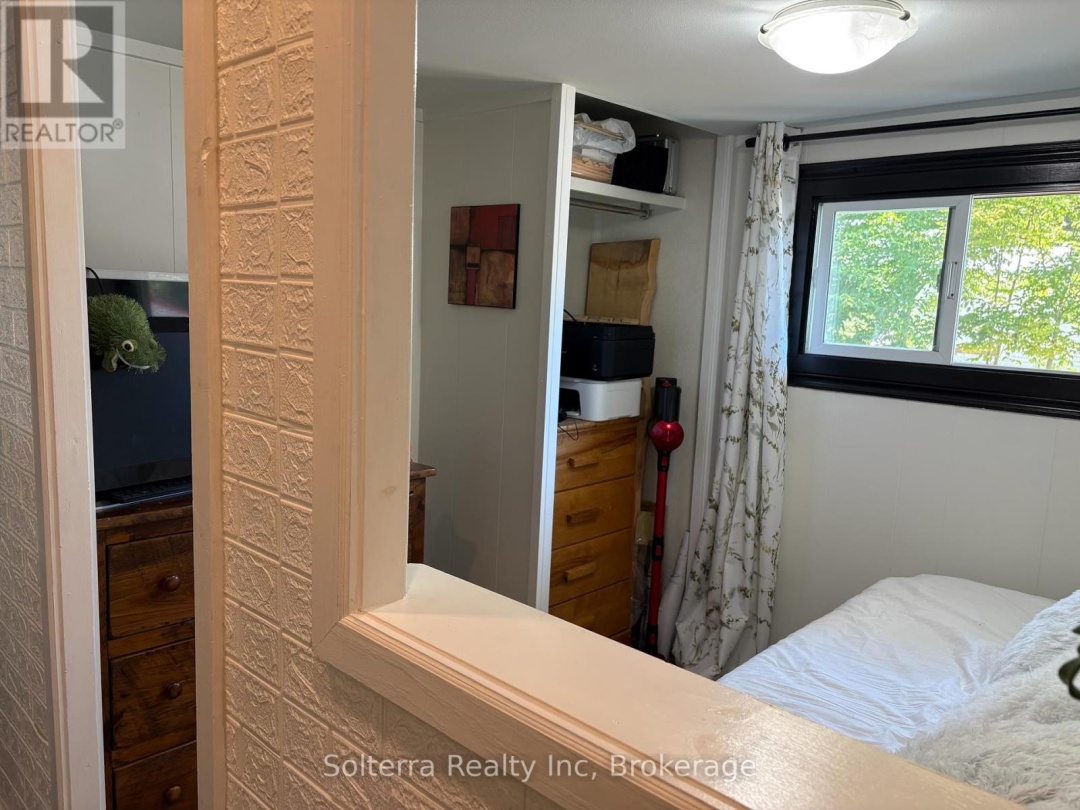 UNIT 402 - 1713 HIGHWAY 11, SOUTH S, 