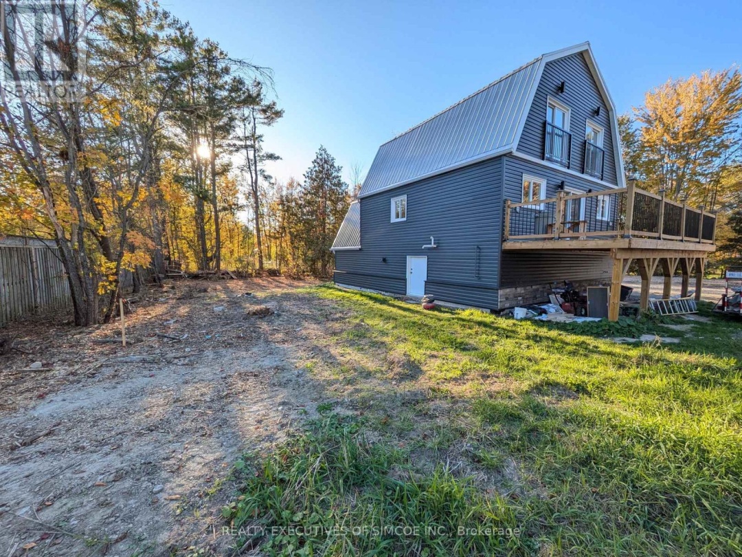 3464 BAYOU ROAD, 