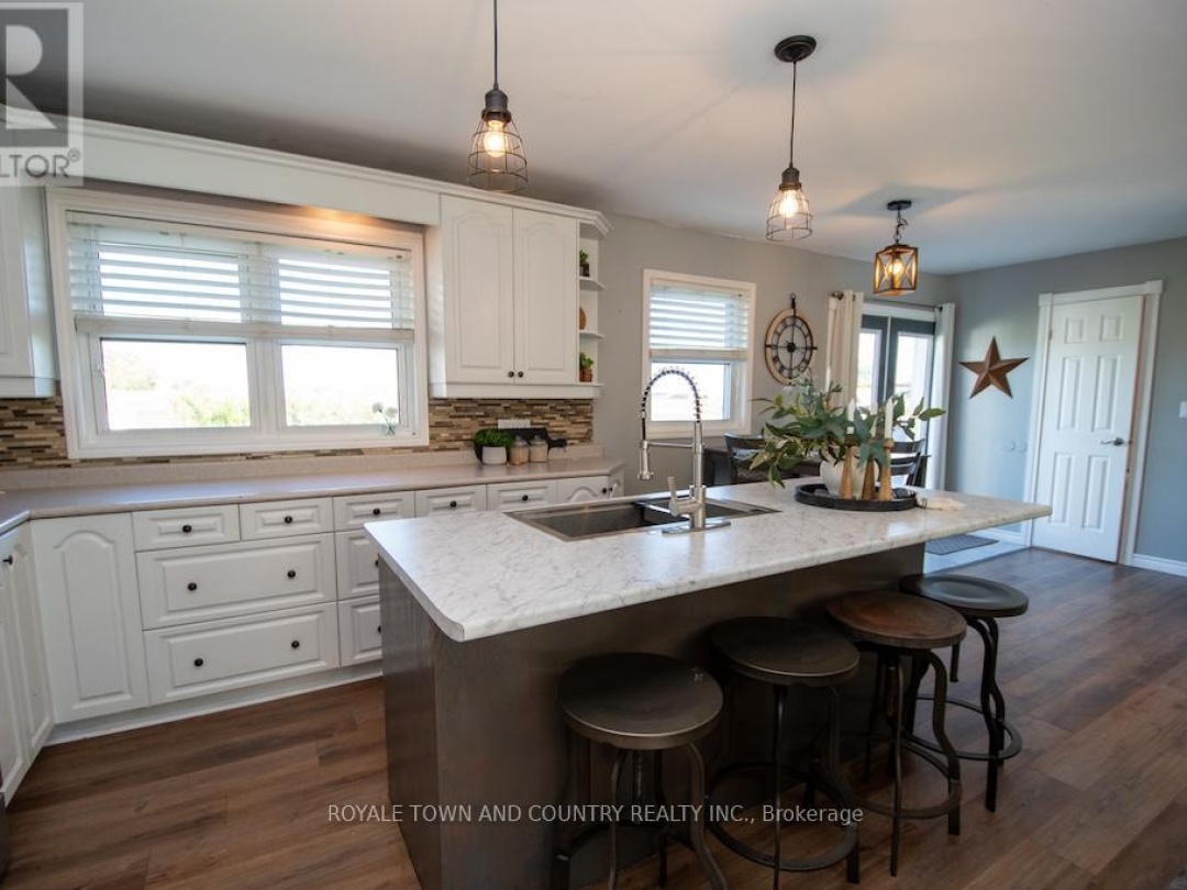 187 SKYLINE ROAD, 