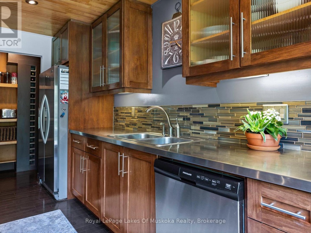31 CURLING ROAD, 