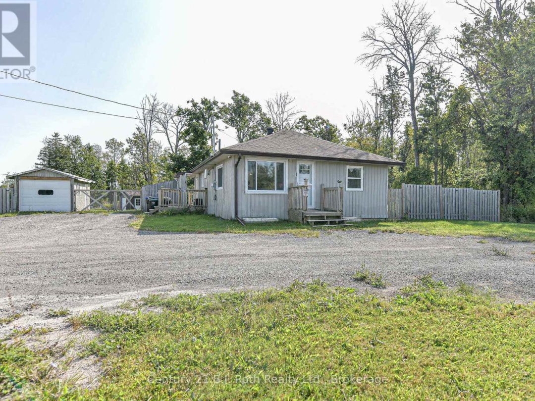 8441 11 HIGHWAY N, 