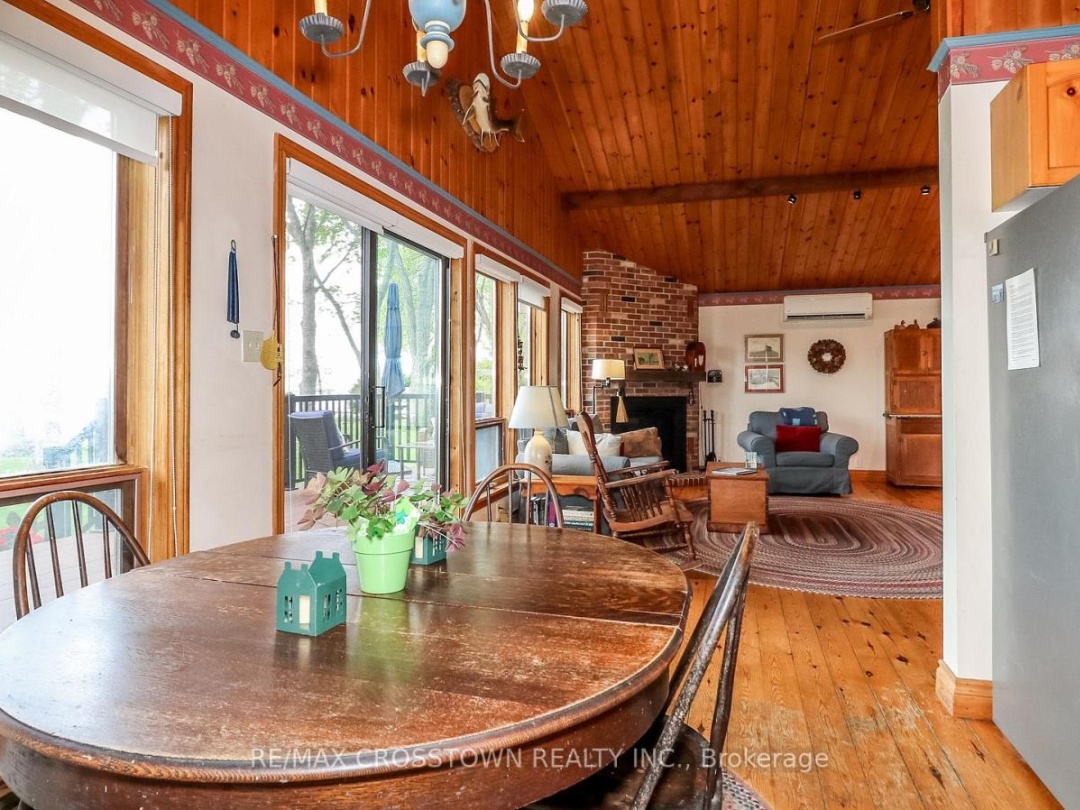3822 Glenrest Drive, Lake Simcoe