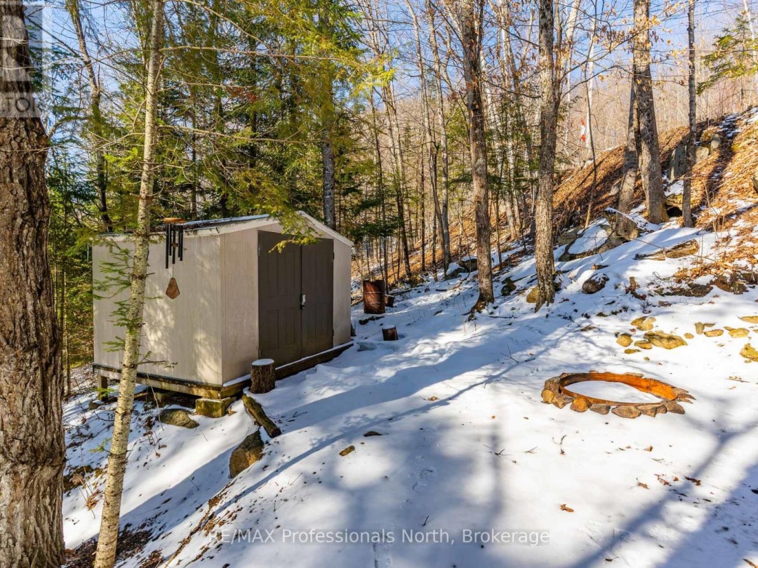 1196 Portage Road, South Portage Lake