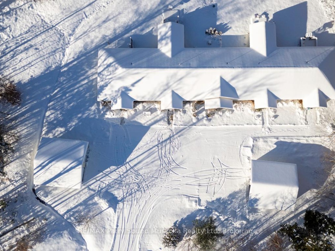 17 - 25 SEGUIN PLACE, 