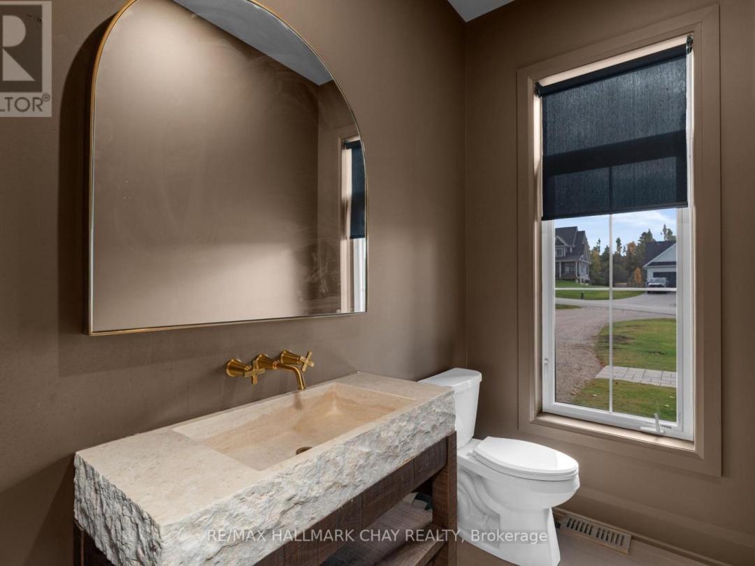 72 GEORGIAN GRANDE DRIVE, 