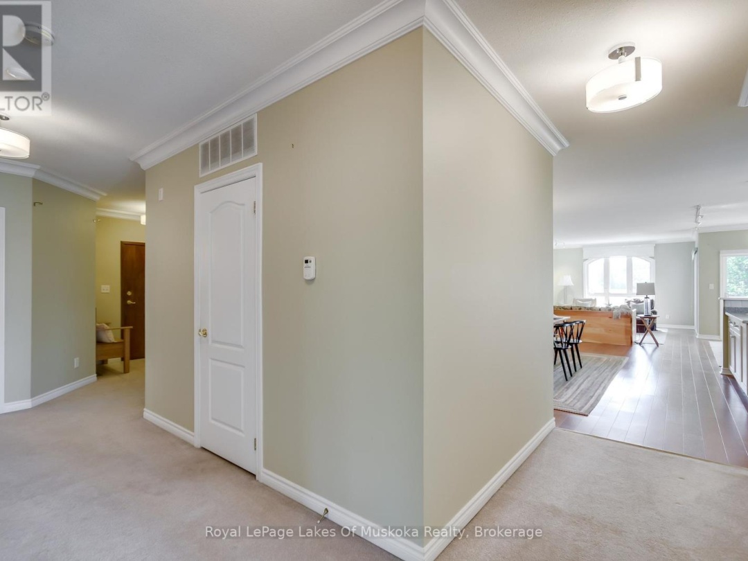 401 - 31 DAIRY LANE, 