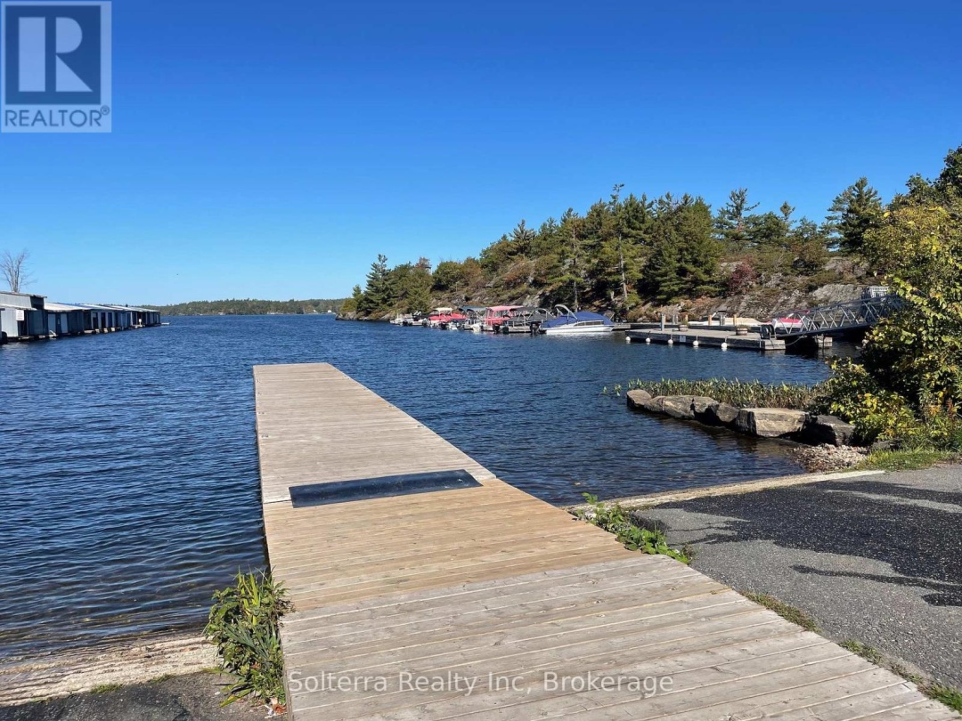 UNIT #208 - 130 STEAMSHIP BAY ROAD, 
