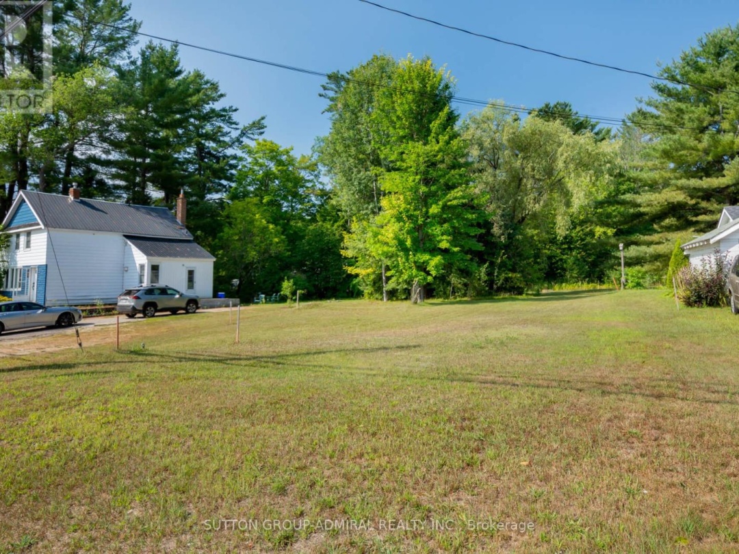 3 - 538 MUSKOKA ROAD N, 