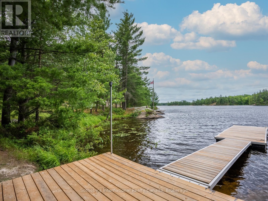 1040 KAHSHE LAKE, 