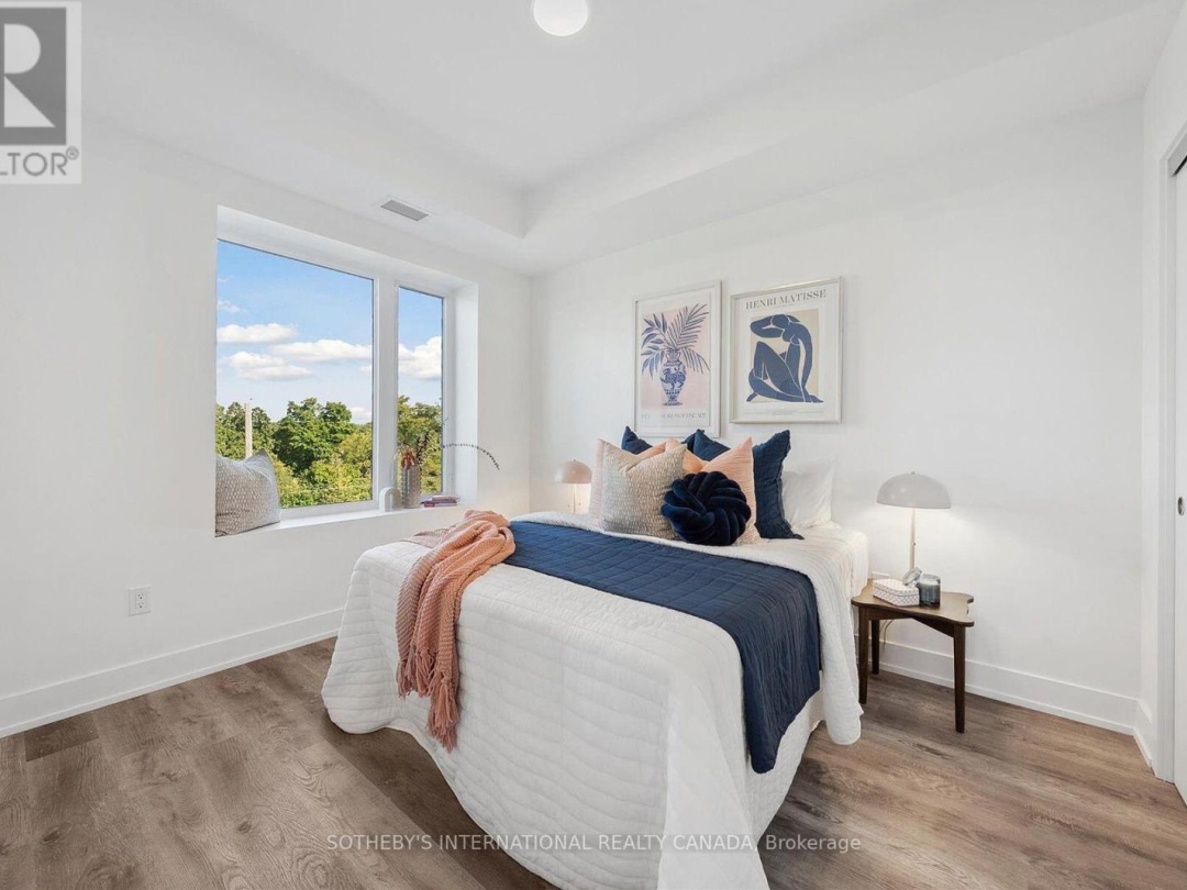 308 - 19B WEST STREET N, 
