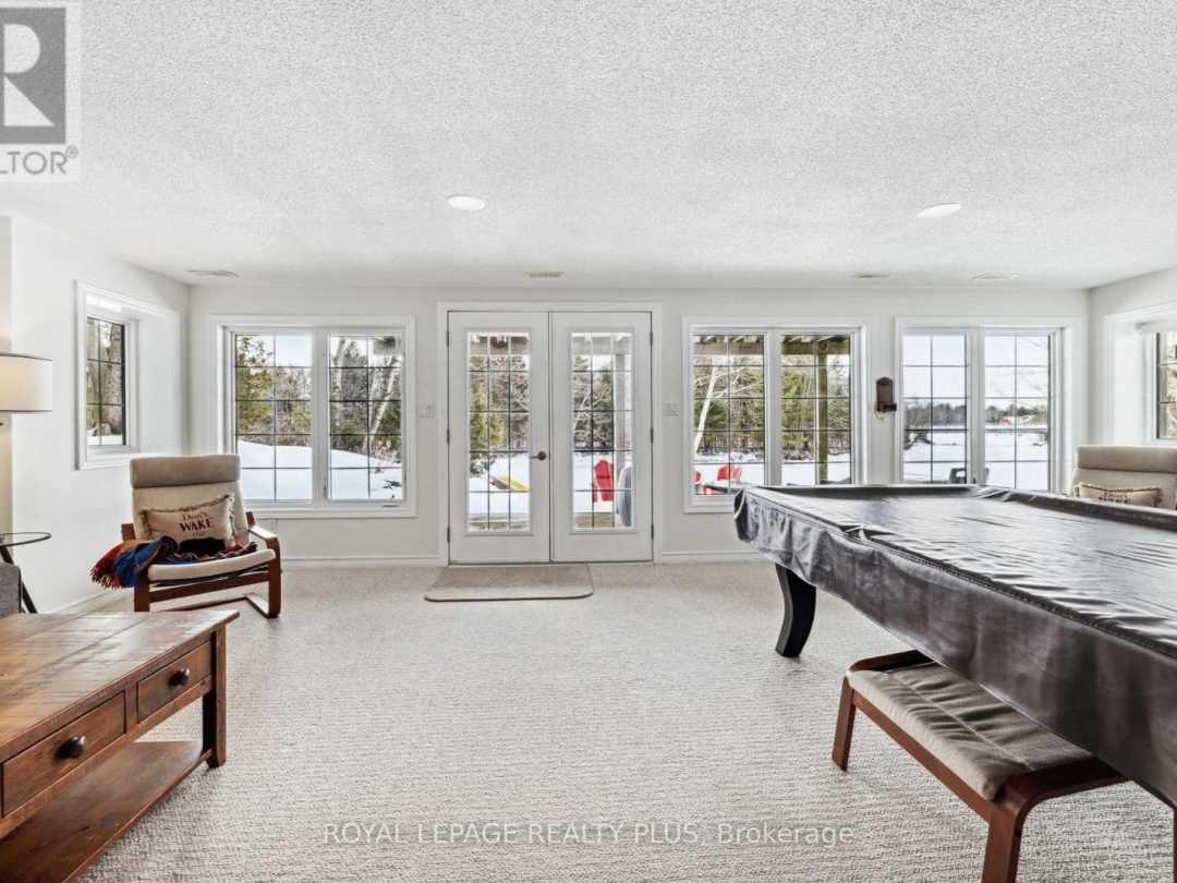 16 BLACK BEAR DRIVE, Burnt River