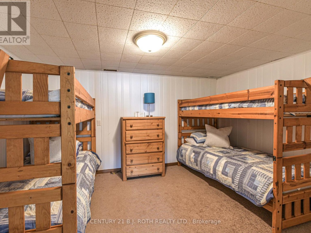 71 CAMPBELL BEACH ROAD, 