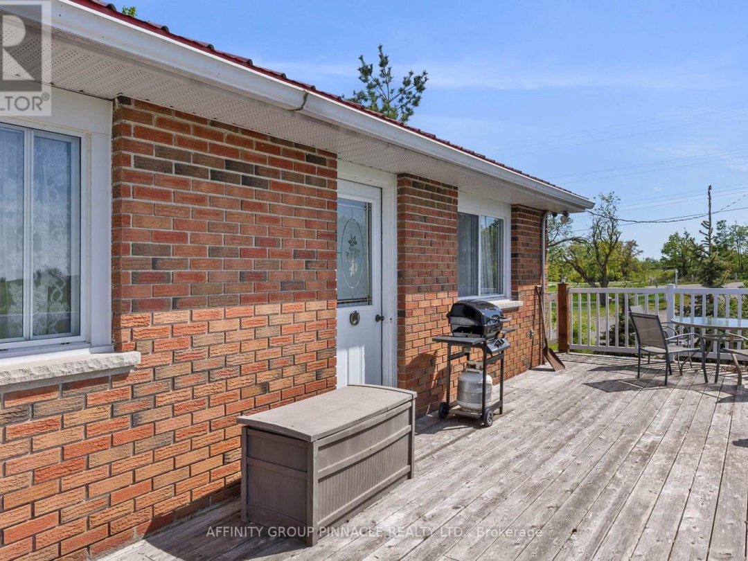 572 COUNTY RD 8 ROAD, 