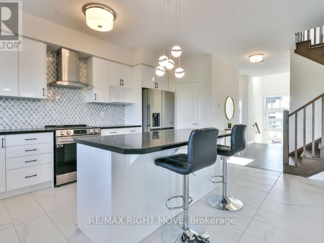 3721 QUAYSIDE DRIVE, 