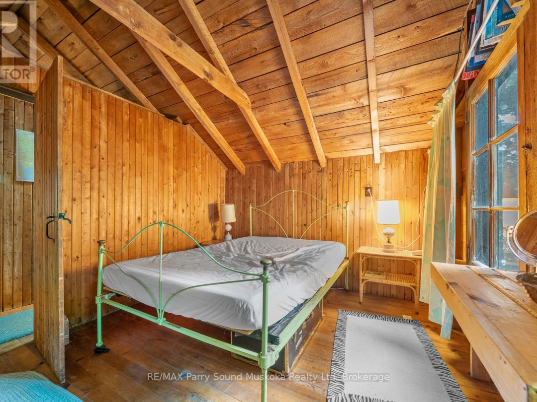 897 172 WA HORSESHOE LAKE, 