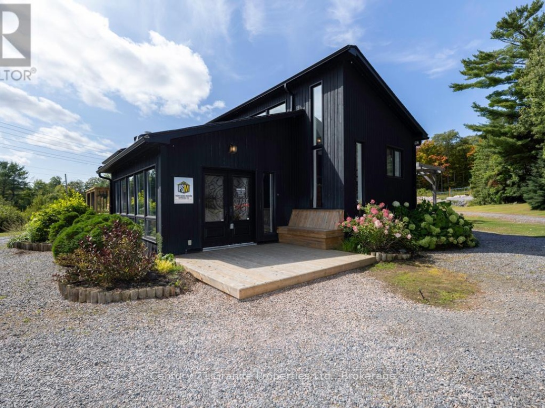 4 & 8 BARTLETT DRIVE, 