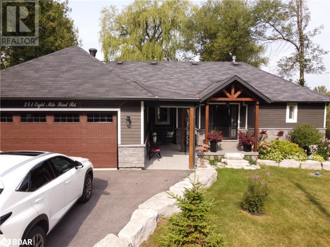 241 Eight Mile Point Road, Lake Simcoe