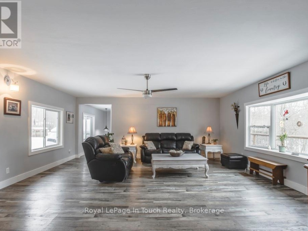 36 Meadows Avenue, Georgian Bay