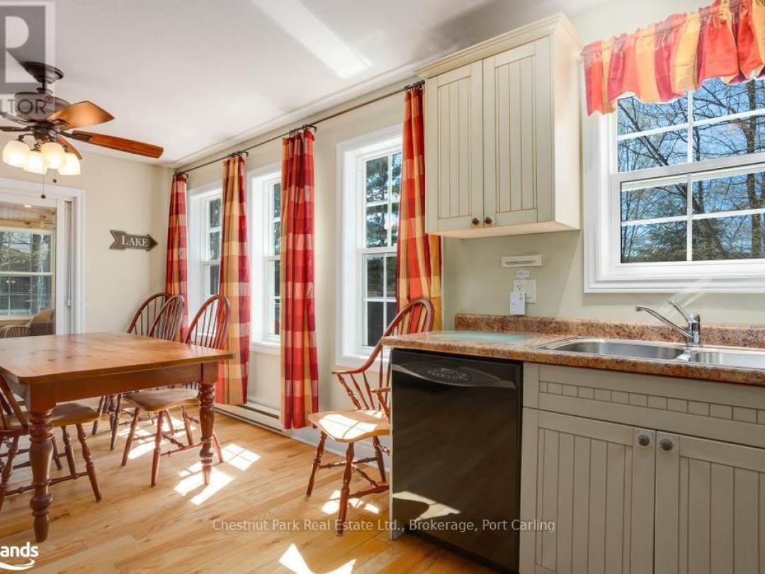 116-2 - 1052 RAT BAY ROAD, Lake of Bays