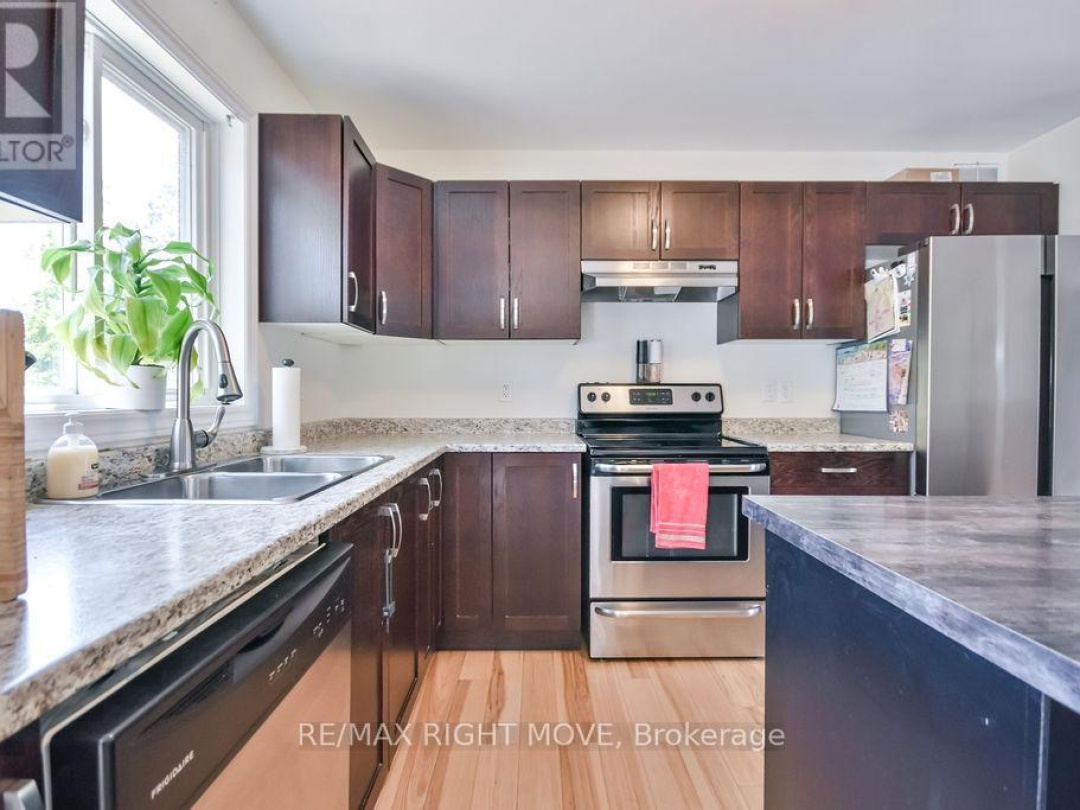 2909 FAIRGROUNDS ROAD, 
