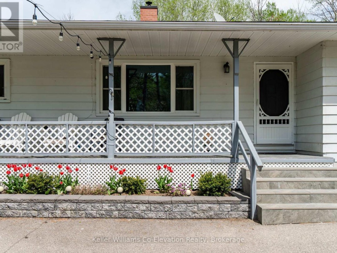 1467 ROSEMOUNT ROAD, 