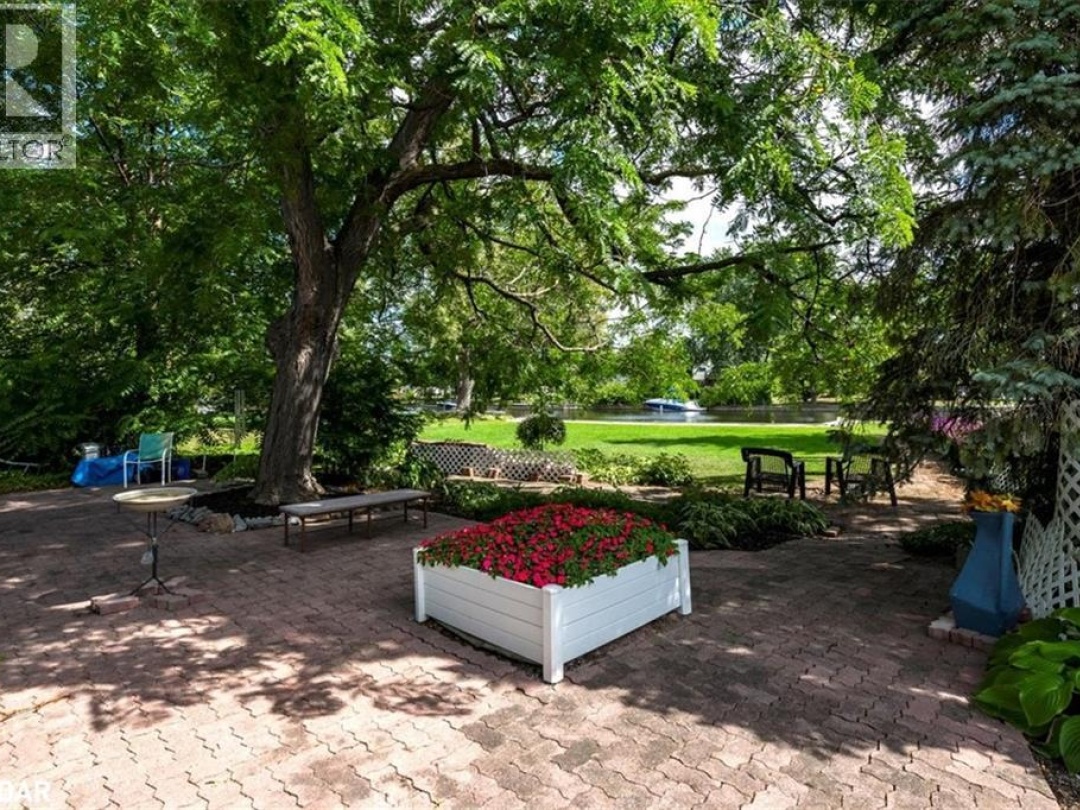 42 OLD INDIAN Trail, 