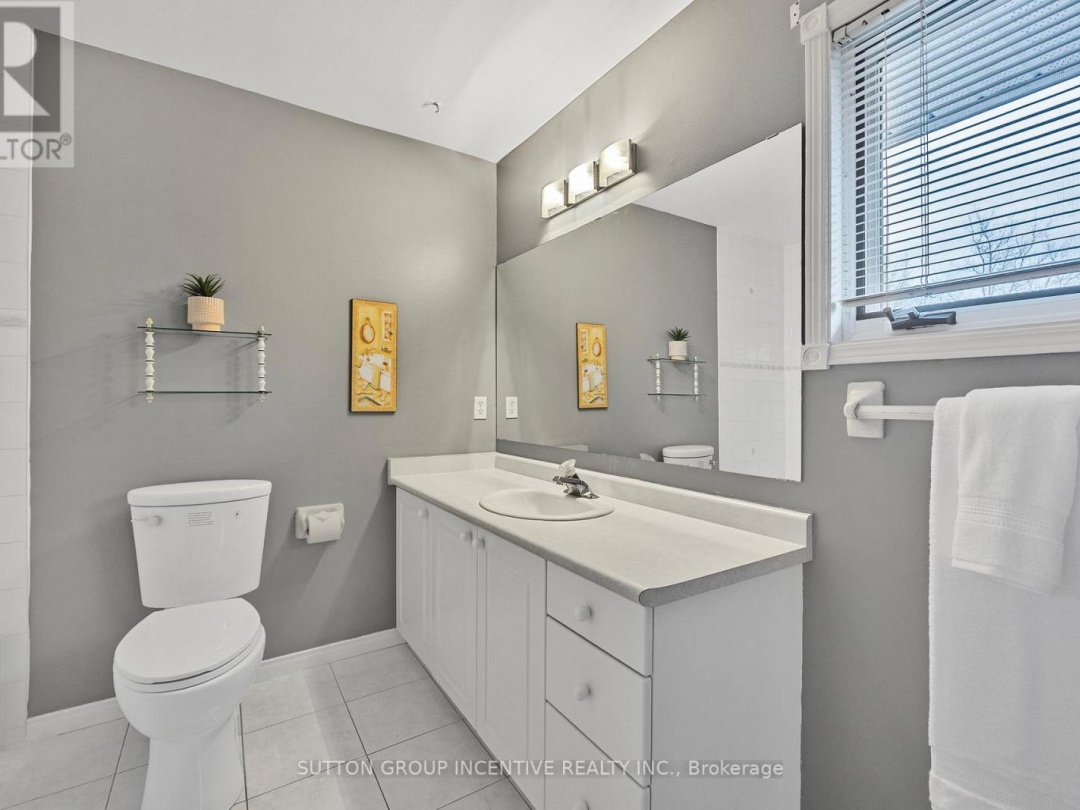 403 - 40 MUSEUM DRIVE, 