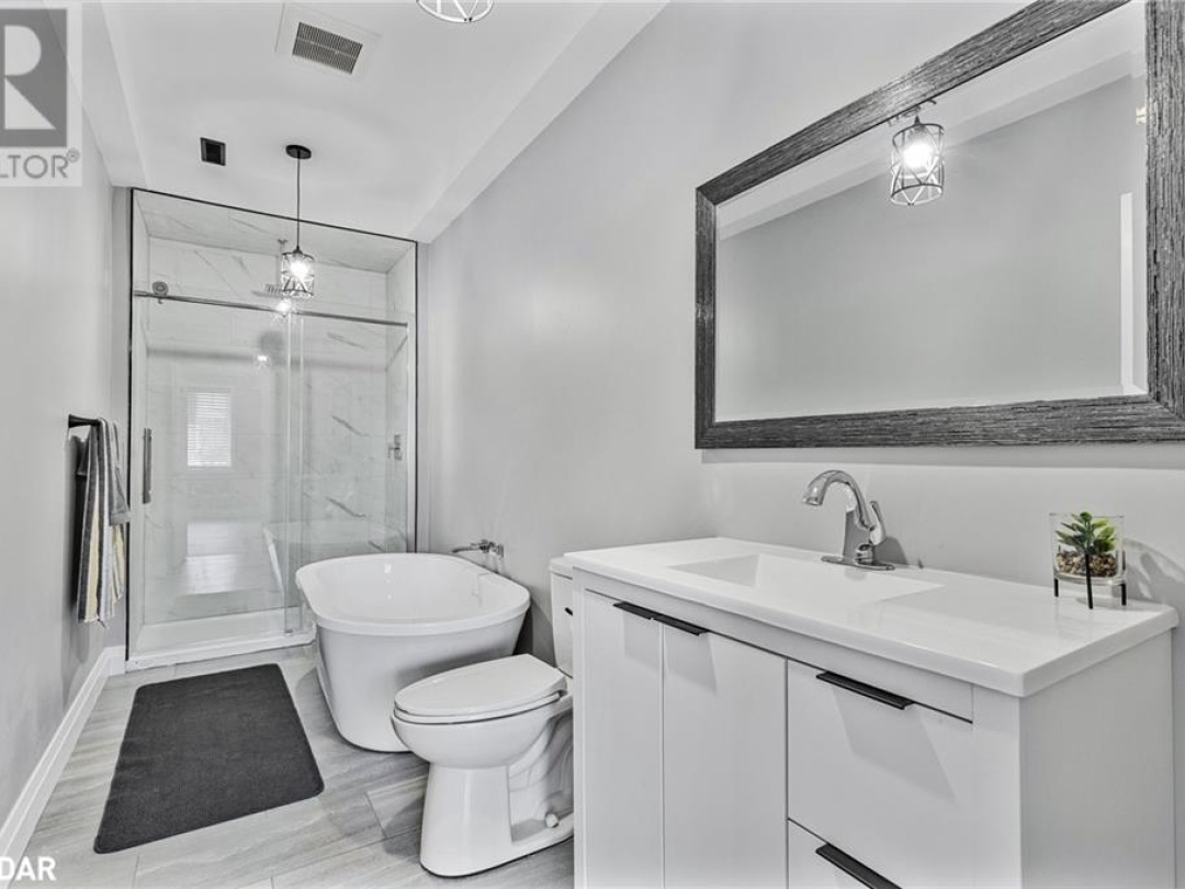 3075 Orion Blvd Boulevard, Orillia