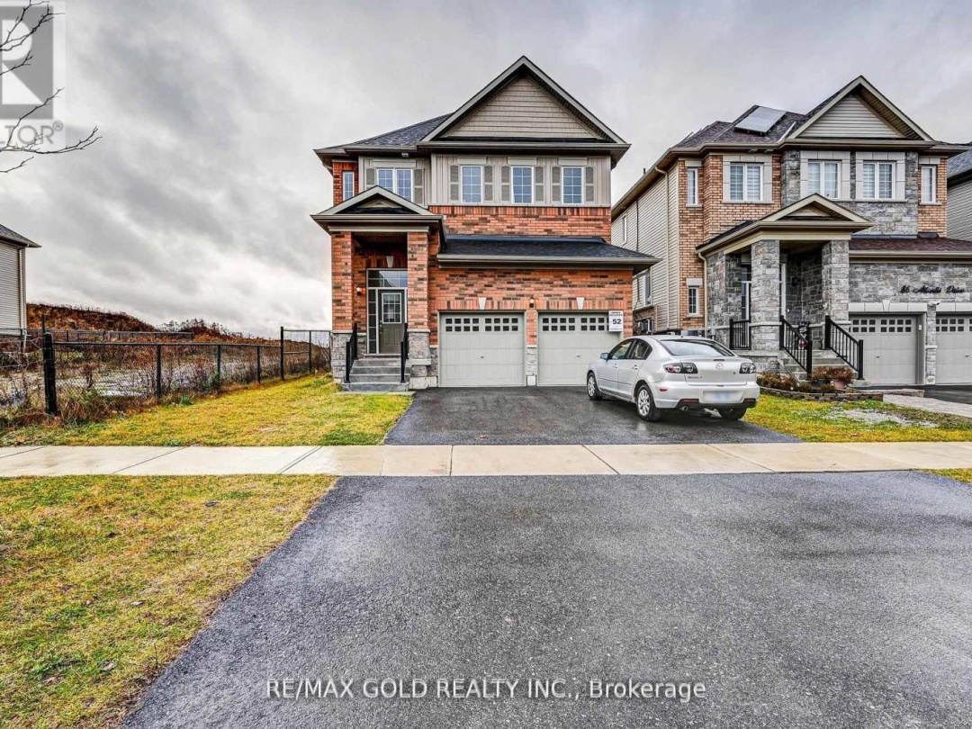 84 Atlantis Drive W, Orillia