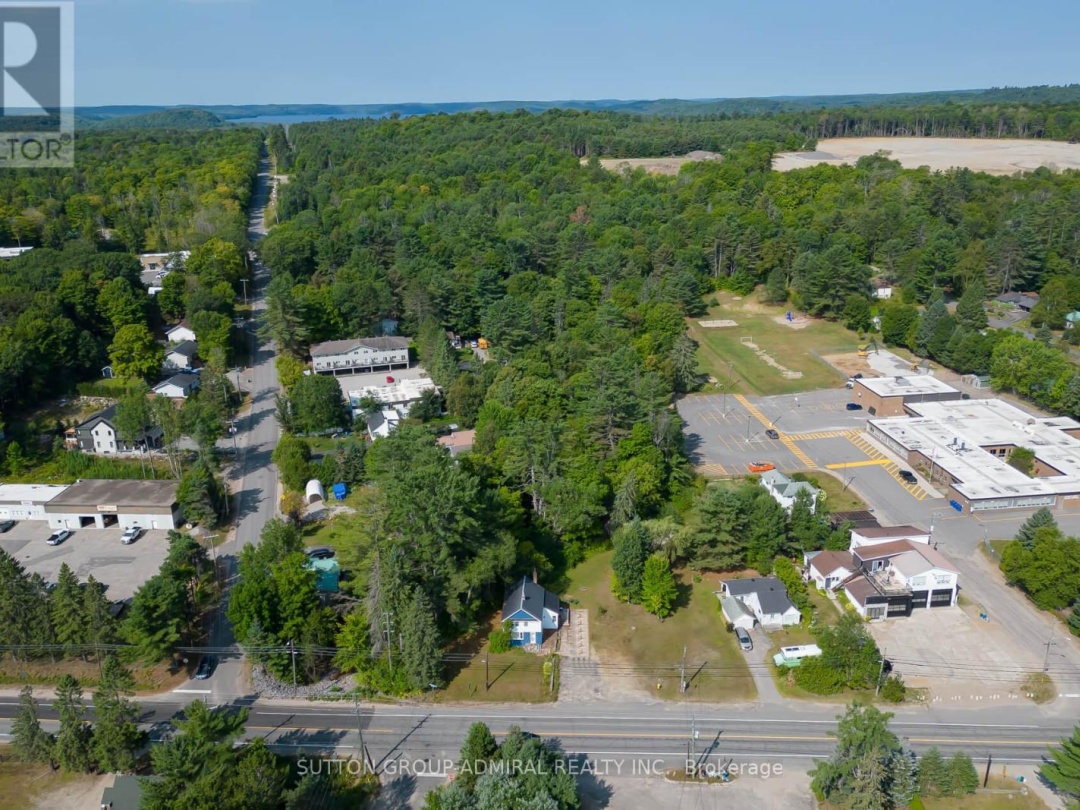 3 - 538 MUSKOKA ROAD N, 