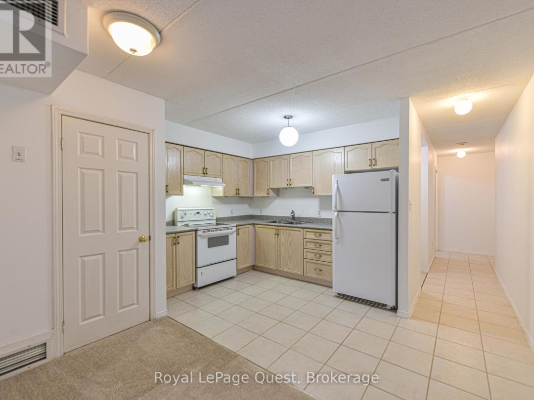 201 107 Bond Street, Orillia