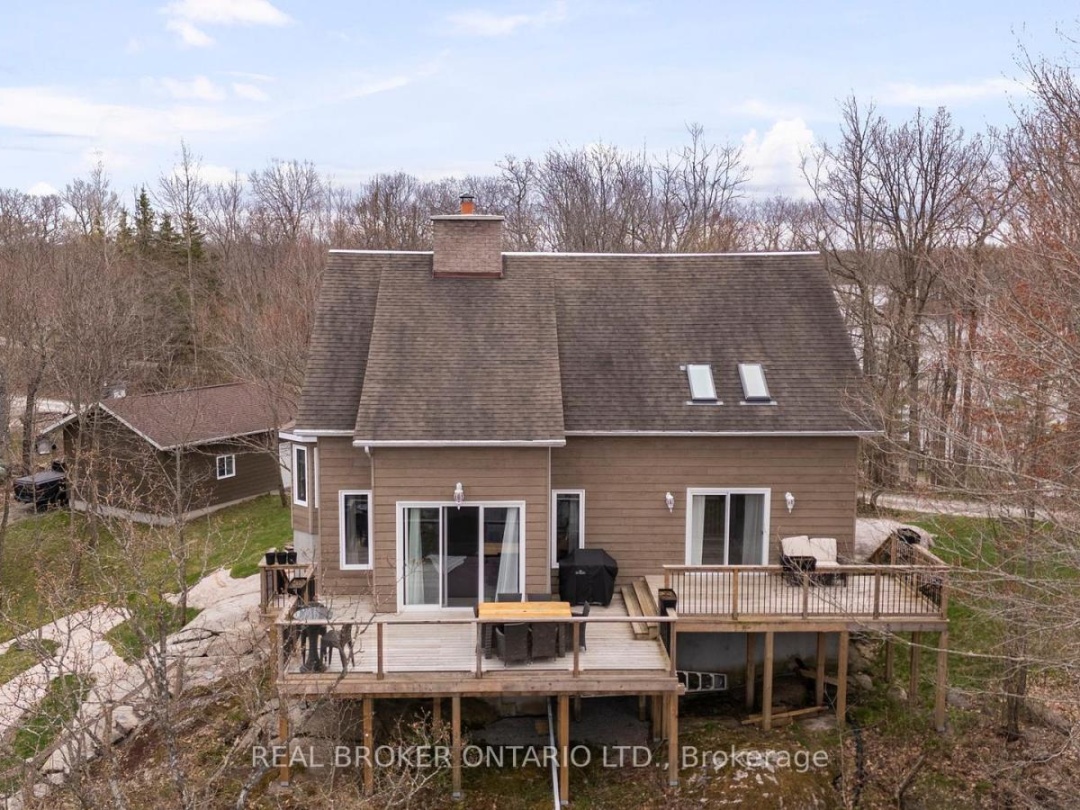 2043 Beman Point Lane, Gloucester Pool