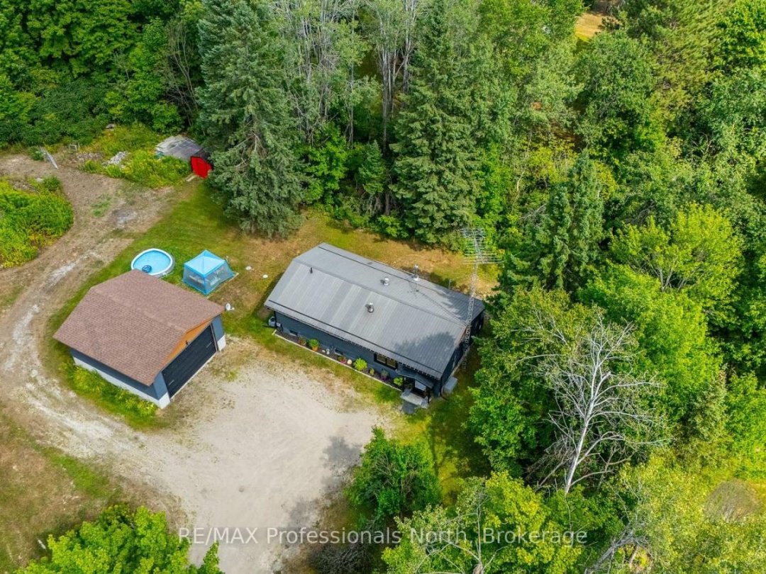 3866 DEEP BAY ROAD, 