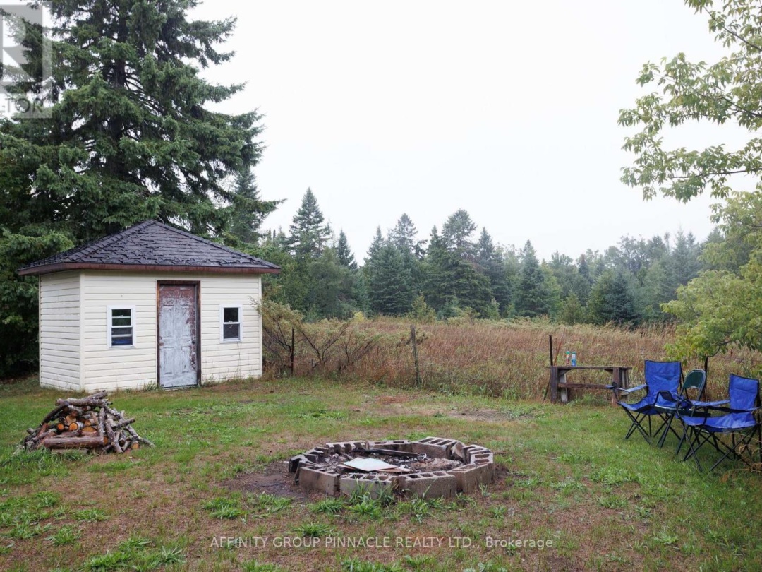 828 NORTHLINE ROAD, 