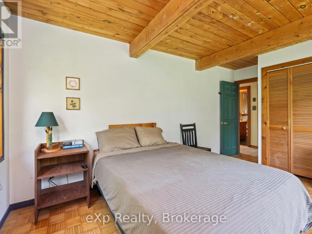 23 LIZZIES LANE, 