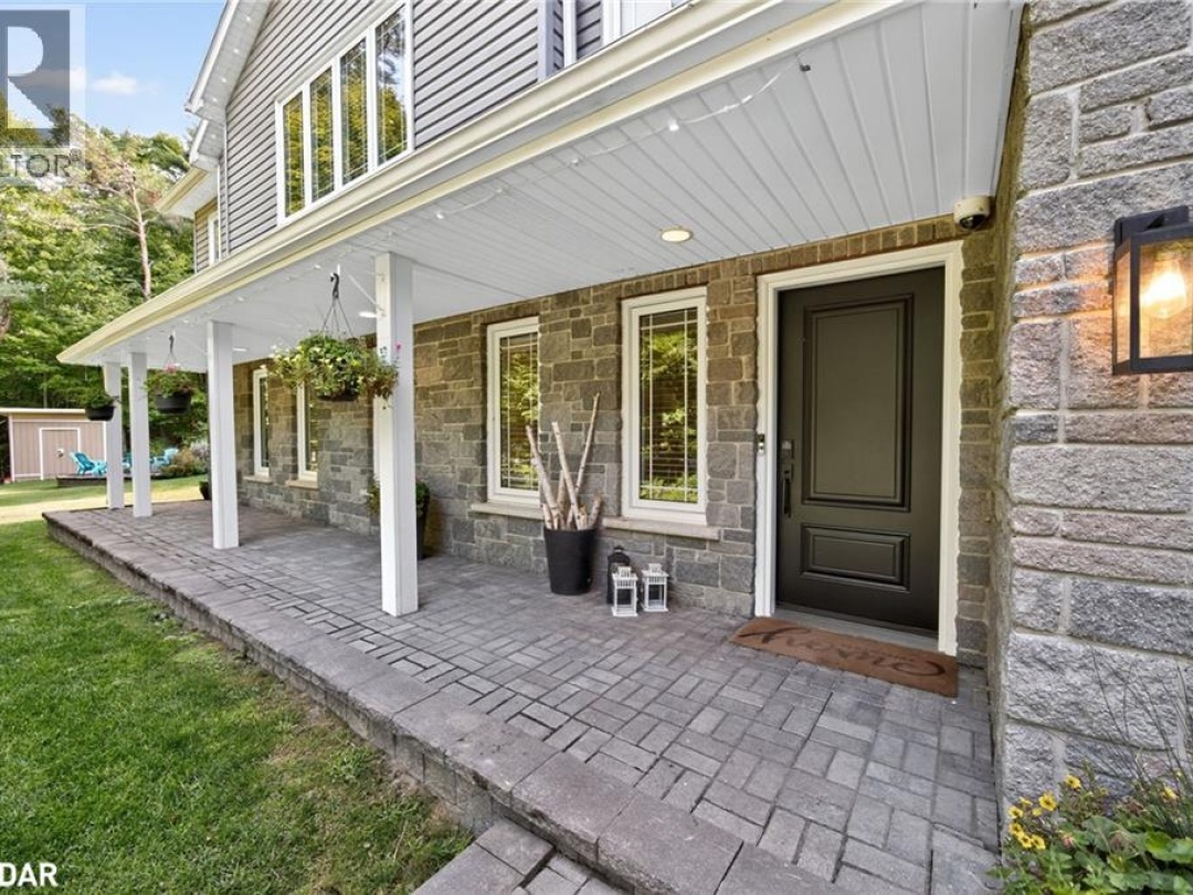 135 HURON WOODS DRIVE, 