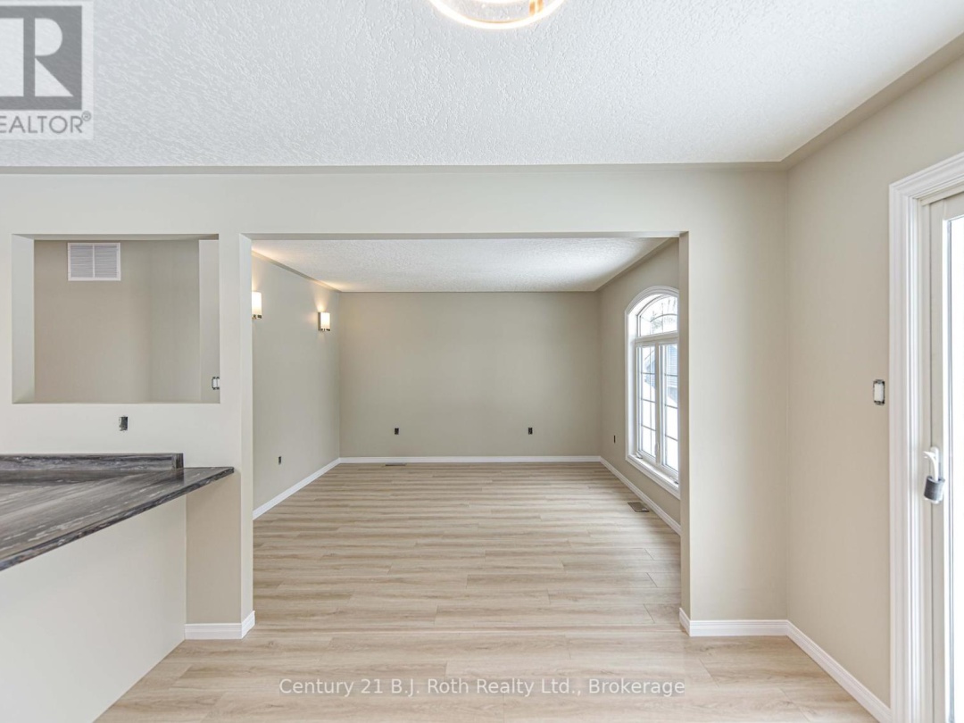 3382 Azcona Avenue, Severn