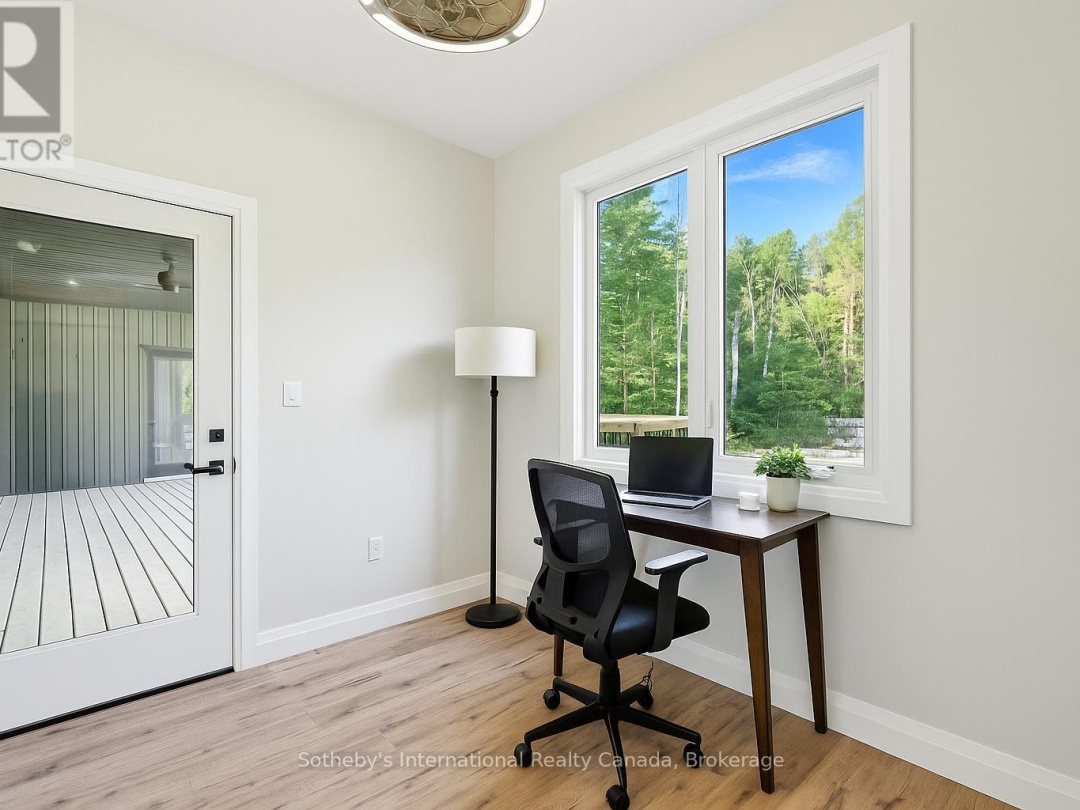 1064 LAIDLAW AVENUE, 