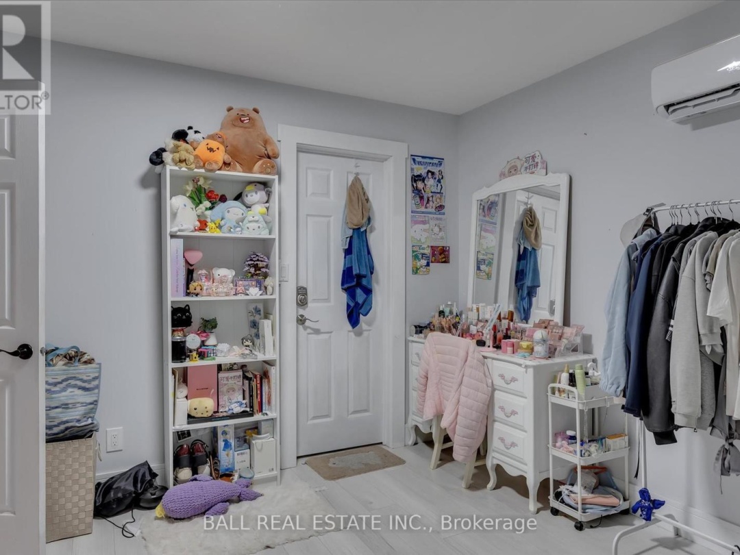 32 CHERRYHILL STREET, 