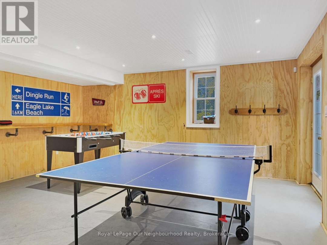 1040 SKI RIDGE TRAIL, 