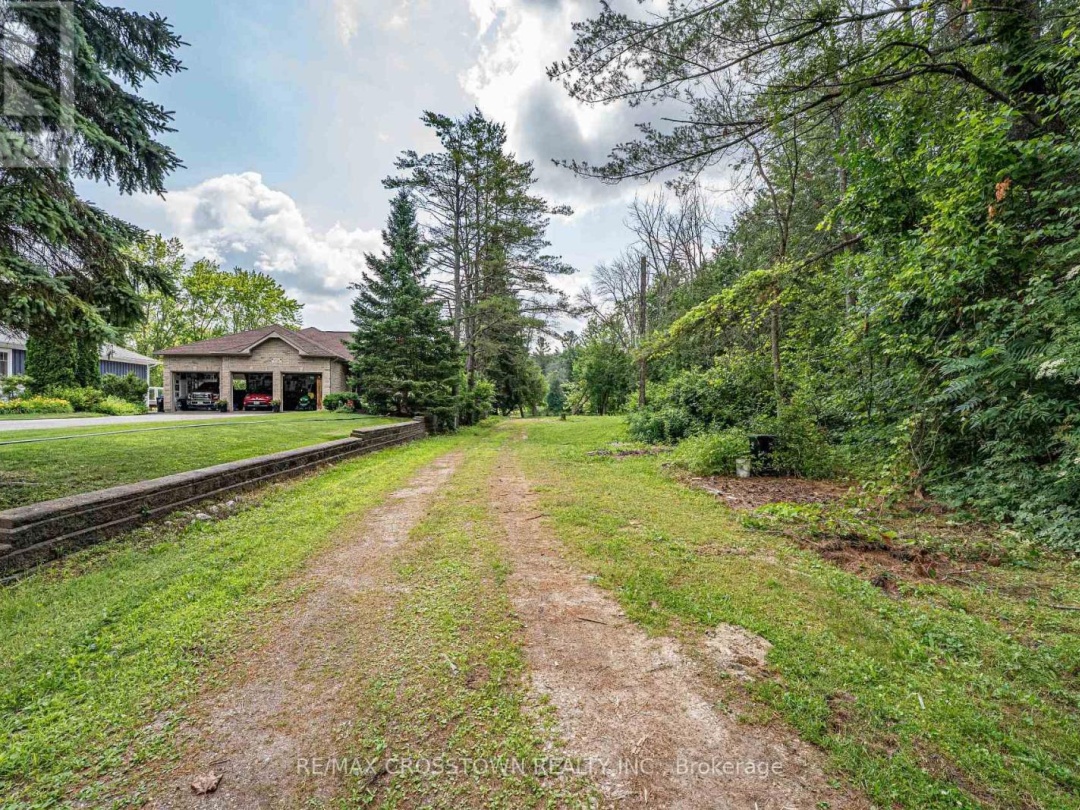 1705 PENINSULA PT ROAD,
