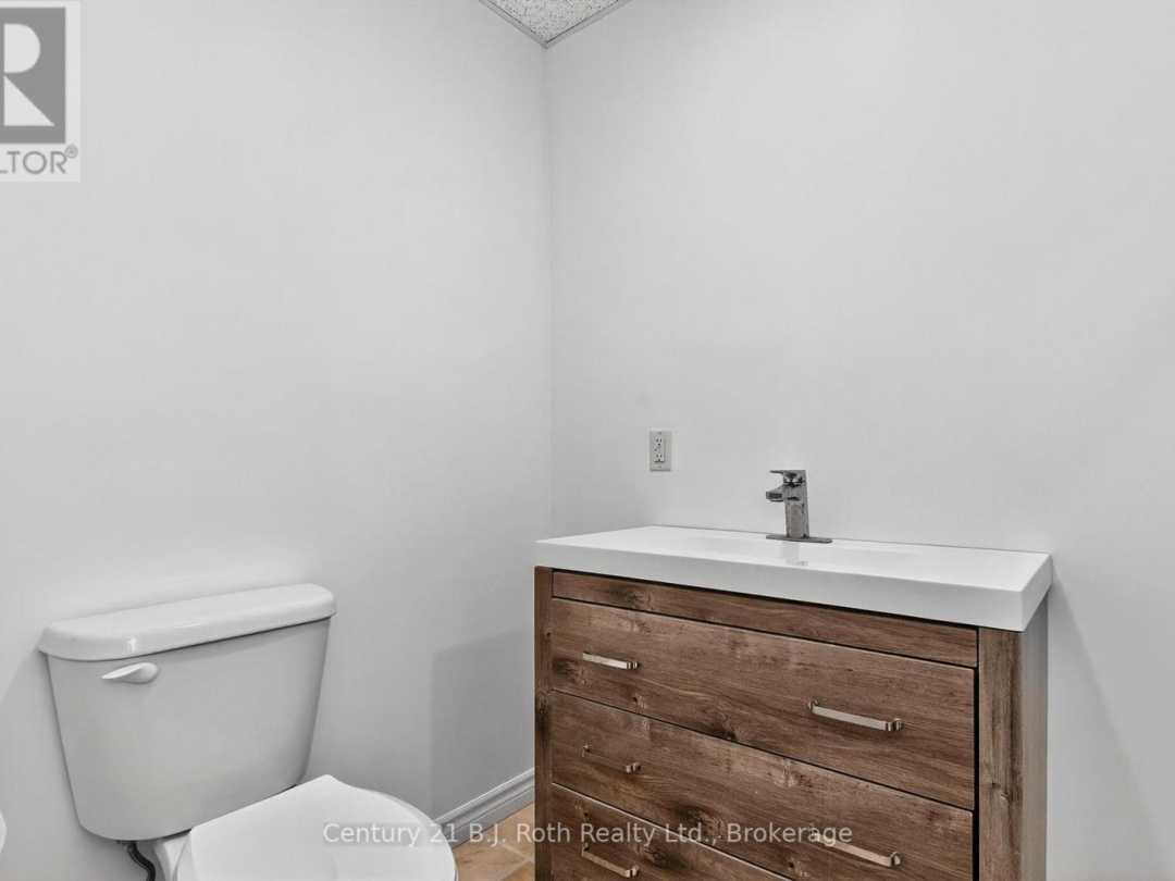 161 FOREST HARBOUR PARKWAY, 