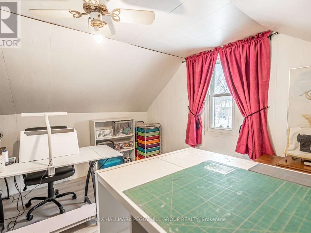89 Mckenzie Street, Orillia