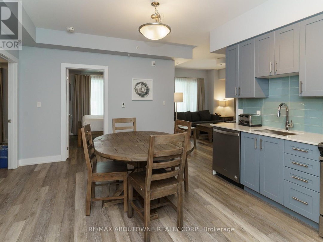 332 - 25 PEN LAKE POINT ROAD, 