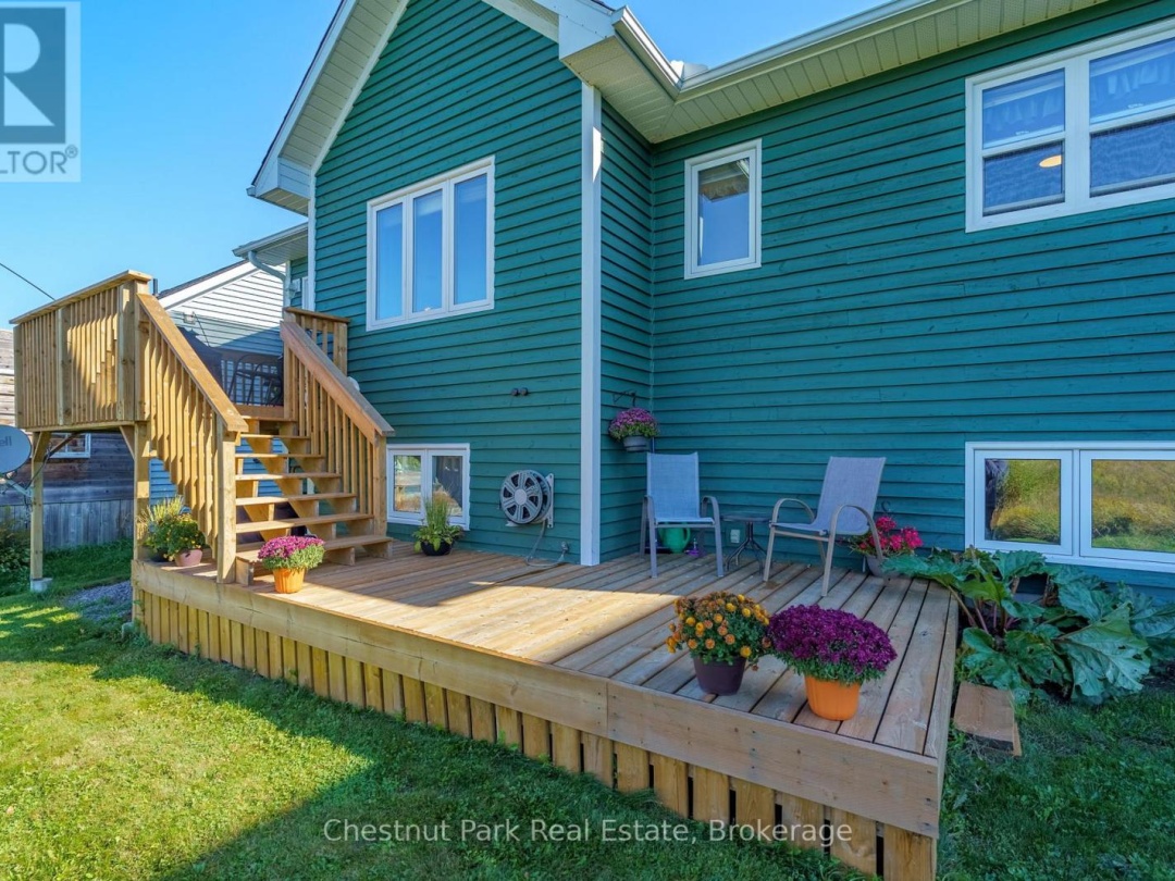 8 COATES AVENUE, 