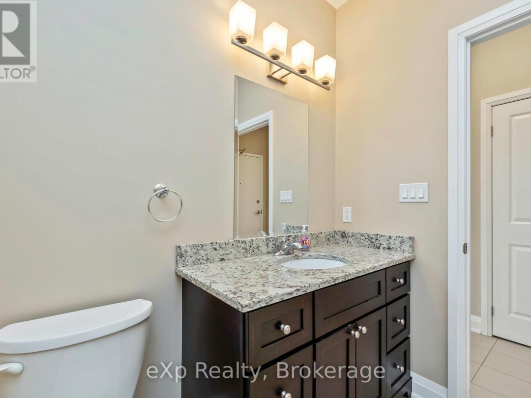 308 - 20D SILVER BIRCH COURT, 