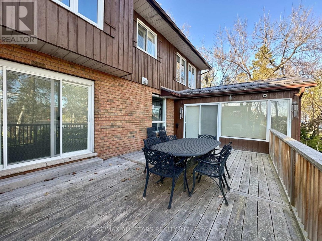 91 Riverside Drive, Pigeon Lake