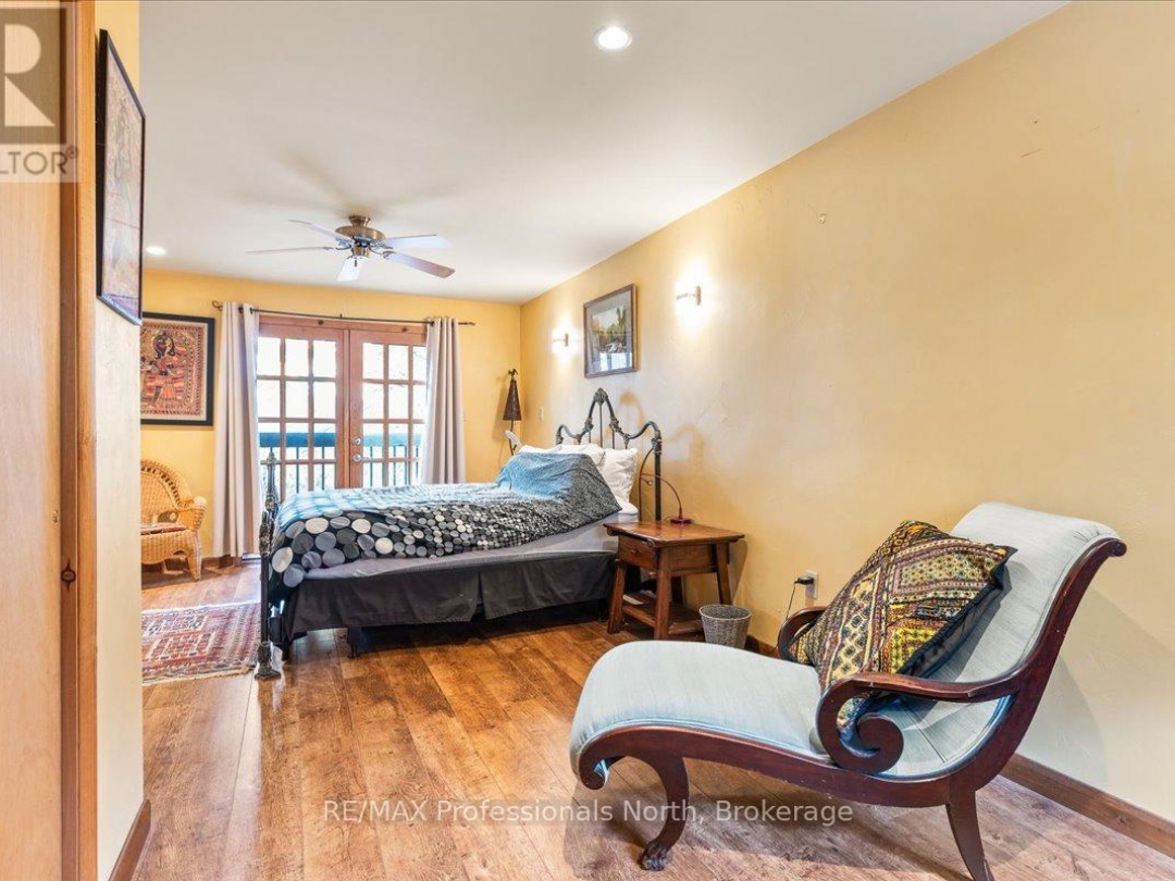 1032 Parallel Falls Lane, Mountain Lake